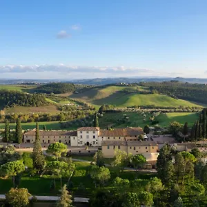  Resort Petriolo